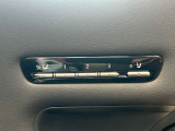 【運転席ポジションメモリー付パワーシート】ワンタッチで記憶させていたシートの前後・リクライニングはもちろんシートリフターも備えます☆快適なドライブをお楽しみ下さい♪