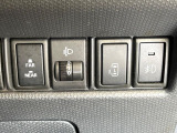 【パワースライドドア】スマートキーや運転席のスイッチでスライドドアの開閉が可能♪電動だから力を入れてドアを開ける必要が無く、小さいお子様でも、重い荷物を持っている時もラクに開け閉めできます♪