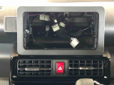 当車両はオーディオレスです。多彩なナビゲーション・オーディオをご用意しております。詳しくは当店スタッフにお問い合わせください。