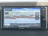 高精細な地図表示で、目的地までスムーズに案内してくれます。運転に集中できる、頼れる相棒です。