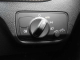 ドイツ車には特徴があり、メーターのメモリに一部色がついています。これはドイツでは推奨速度という考えがあるためです。安全で快適に走る際に適している速度を指しています