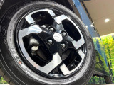 【純正14インチアルミホイール】外観にマッチした純正アルミホイールを装着しております。各種社外アルミホイールや、スタッドレスタイヤも取扱いしております。是非ご相談ください♪