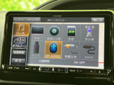 お気に入りの音楽を快適に楽しめるオーディオ画面。長距離ドライブも退屈知らずです。