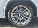 左後リヤ 245/ 50R19