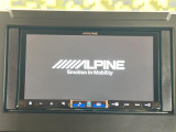 【ディスプレイオーディオ】お持ちのスマホやMP3プレイヤーとの無線接続で音楽再生が可能!コードで繋ぐわずらわしさも無く、手軽にお気に入りの音楽を楽しめます。