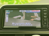 停車中にテレビや動画を楽しめる機能付き。休憩時間などにリラックスできます。