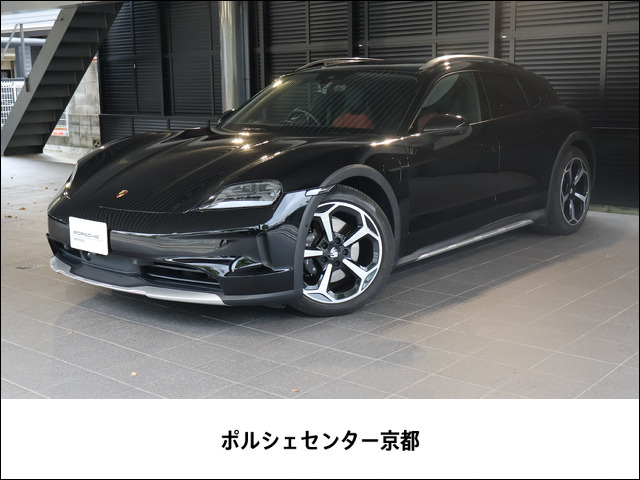タイカンクロスツーリスモ 4 4+1シート 4WD