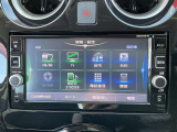 純正メモリーナビ(MM316D-W)付きです。CD/DVD再生、FM/AM、フルセグTV、SDカード、USB・Bluetooth接続にも対応しておりますので、お出かけがさらに楽しくなりますよ♪