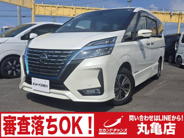 セレナ 1.2 e-POWER ハイウェイスターV 