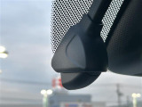 【ドライブレコーダー】映像・音声などの運転中の記録を残します。事故などを起こした起こされた時の証拠になりえますので、もしも時でも安心ですね。