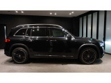 修理からメンテナンスまで、新車登録日から3年間無料トータルサポートするメルセデスケアを継承してご納車メルセデス・ベンツの価値と信頼性をさらに高め、オーナーの皆さまへより大きな安心を提供します。