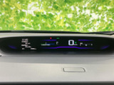 視認性の高いメーター類は、運転に必要な情報を的確に伝えます。運転状況を常に把握でき、安全運転をサポートします。