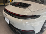 ポルシェセンター 中大阪認定中古車センター/正規ディーラーだからこそ出来る安心、安全、信頼の高品質の車両で御座います。