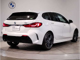 BMWのお車は、&ldquo;駆け抜ける歓び&rdquo;を体現しております。走行の安定性とコーナリングの良さを追求し、思い通りにハンドルの操作可能です。