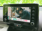 停車中にテレビや動画を楽しめる機能付き。休憩時間や待ち時間に、リラックスした時間を過ごせます。長距離移動も飽きさせません。