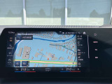 オリジナル・サービスもついたBMW自動車保険も取り扱っております。BMW自動車保険にご加入いただくと、万一のトラブルを24時間365日サポートするエマージェンシー・サービスの〈プレミアム〉をご利用いただけます。