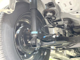お車を安心してお乗りいただく為には、足回りの定期点検が欠かせません。サービスサポート(有償保証)では無料点検もご提供しており、安心のカーライフをお過ごしいただけるサポート体制が整っています。