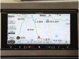 ナビ付きですので初めての場所や遠出に大活躍!Bluetoothでお使いのスマートフォンやミュージックプレイヤー接続することで音楽の再生もできます!!またフルセグでのテレビの視聴も可能!!