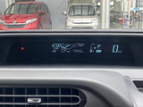 視認性の高いメーター類が、運転に必要な情報を的確に伝えます。走行状況を把握しやすく、安全運転をサポートします。