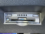 【ETC2.0(DSRC/ITSスポット)】ETCカードを挿入すれば料金所はノンストップで通過できます。ETC限定の割引や、高速道路の情報提供サービスを利用できます。