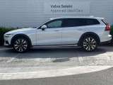 全国のVOLVOからお取り寄せが可能※!遠方の店舗に展示してあるクルマが気になる場合も、最寄りの店舗でご購入ただくことが可能です!是非私たちに要望をお聞かせください!※別途費用