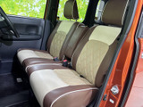 運転席からの視界は広く、運転しやすいです。ステアリング操作もスムーズに行えます。