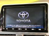【大画面ナビ】人気の大型9インチナビを装備。存在感のある大画面はインパクト大!ナビ利用時のマップ表示は見やすく、テレビやDVDは臨場感がアップ!いつものドライブがグッと楽しくなります♪