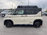 デリカミニ T プレミアム 4WD 