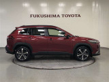 【まるごとクリーニング】シートを取り外し、車内を徹底洗浄。隅々まで丁寧に仕上げています。