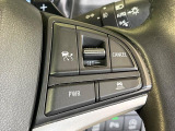 【アダプティブクルーズコントロール】高速道路での長距離走行が楽に!!自動で速度を保つクルーズコントロールが、衝突軽減システムと連携し、前方の車両を感知して車間を保つように速度調節してくれます!!