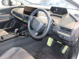 見通しのよいすっきりとした視界で、誰でも運転しやすいです。運転のしやすさは疲れにくさにも繋がりますよ♪