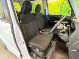 ドライバーによって運転しやすいポジションは異なり、あの車はどうなのか不安なこともありますよね。気になるお車は店頭で乗り込んでご確認いただけます♪