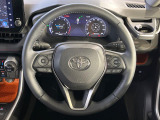 【ステアリングスイッチ】運転中、前方から目線をそらすことなく、オーディオ等の操作が可能な便利機能!安心&快適なドライブを演出してくれます♪