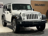 伝統のセブンスロットルグリルが一目でJeepと分かります。