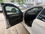 BMW正規ディーラー BMW Premium Selection調布の認定中古車です。厳しい基準をクリアした高品質車両のみ販売。BMW認定中古車保証付き(最長4年・距離無制限)、全国納車対応可能です。