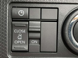 片側電動スライドドアのスイッチ付です。車内からもスイッチひとつで楽にドアの開閉が可能です。電動なので開閉時に力を使う必要がなく、半ドアになることもありません!