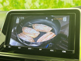 停車中に楽しめるTV機能で、待ち時間を有効活用。お気に入りの番組や映像でリラックスできます。快適な空間を提供し、ドライブの楽しみを広げます。