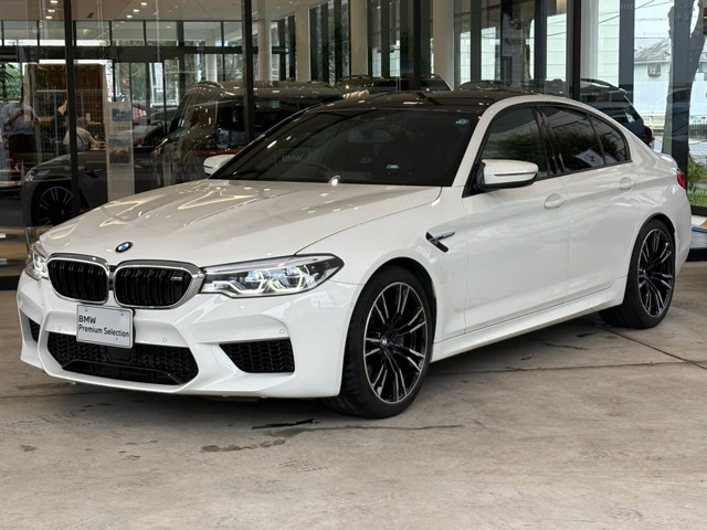 M5 4.4 4WD 