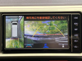 鮮やかなディスプレイで、お気に入りの音楽や映像を楽しめます。直感的な操作で、簡単に設定変更も可能です。快適なドライブのお供に最適です。