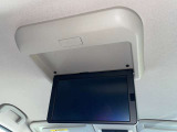 お車は弊社のサービス工場で決められた整備内容で点検をしてお渡ししております。 追加オプション、車検対応の社外品等の作業もご相談受け付けております。