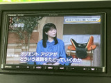 停車中にテレビや映像を楽しむことができます。休憩時間などに、リラックスした時間をお過ごしください。