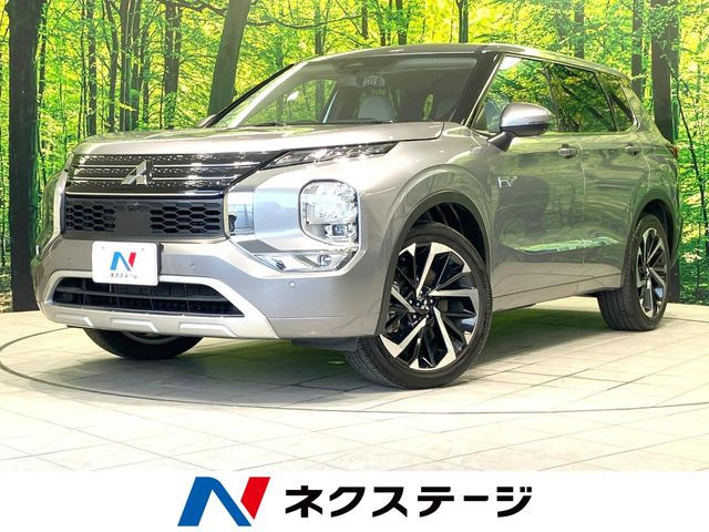 アウトランダー PHEV 2.4 P 4WD