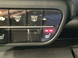 シートヒーター付き!直接体を温めてくれるので寒い日の運転も快適です。