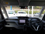 ドライバー目線です。目線が高いので運転はしやすい1台です!