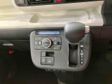 納車前にはプロのメカニックが、各部の点検を行います。ディーラーにしか出来ない品質、そしてサービスできっと満足していただけると思います!