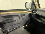 エンジンオイルの交換と、室内抗菌消臭処理を施工し、ご納車させていただきます