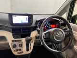 エンジンオイルの交換と、室内抗菌消臭処理を施工し、ご納車させていただきます