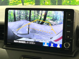 【バックカメラ】駐車時に後方がリアルタイム映像で確認できます。大型商業施設や立体駐車場での駐車時や、夜間のバック時に大活躍!運転スキルに関わらず、今や必須となった装備のひとつです!