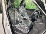 もちろん車内はキレイです♪よりクリーンな状態をキープしたいお客様には『ナノゾーンコート』がおすすめ!新型コロナウイルス対策や、除菌・消臭に効果を発揮し多くの方にご好評いただいております。