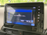 様々な情報を分かりやすく表示。運転に必要な情報を素早く確認でき、安全運転をサポートします。視認性の高い画面が魅力です。